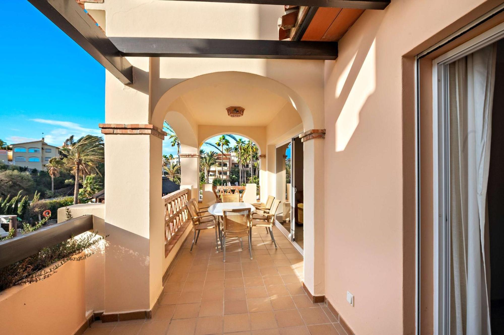 Апарт отель Wyndham Grand Costa Del Sol El Faro Экстерьер фото