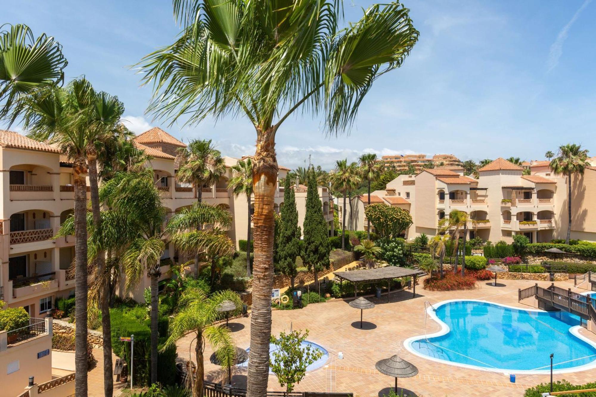 Апарт отель Wyndham Grand Costa Del Sol El Faro Экстерьер фото
