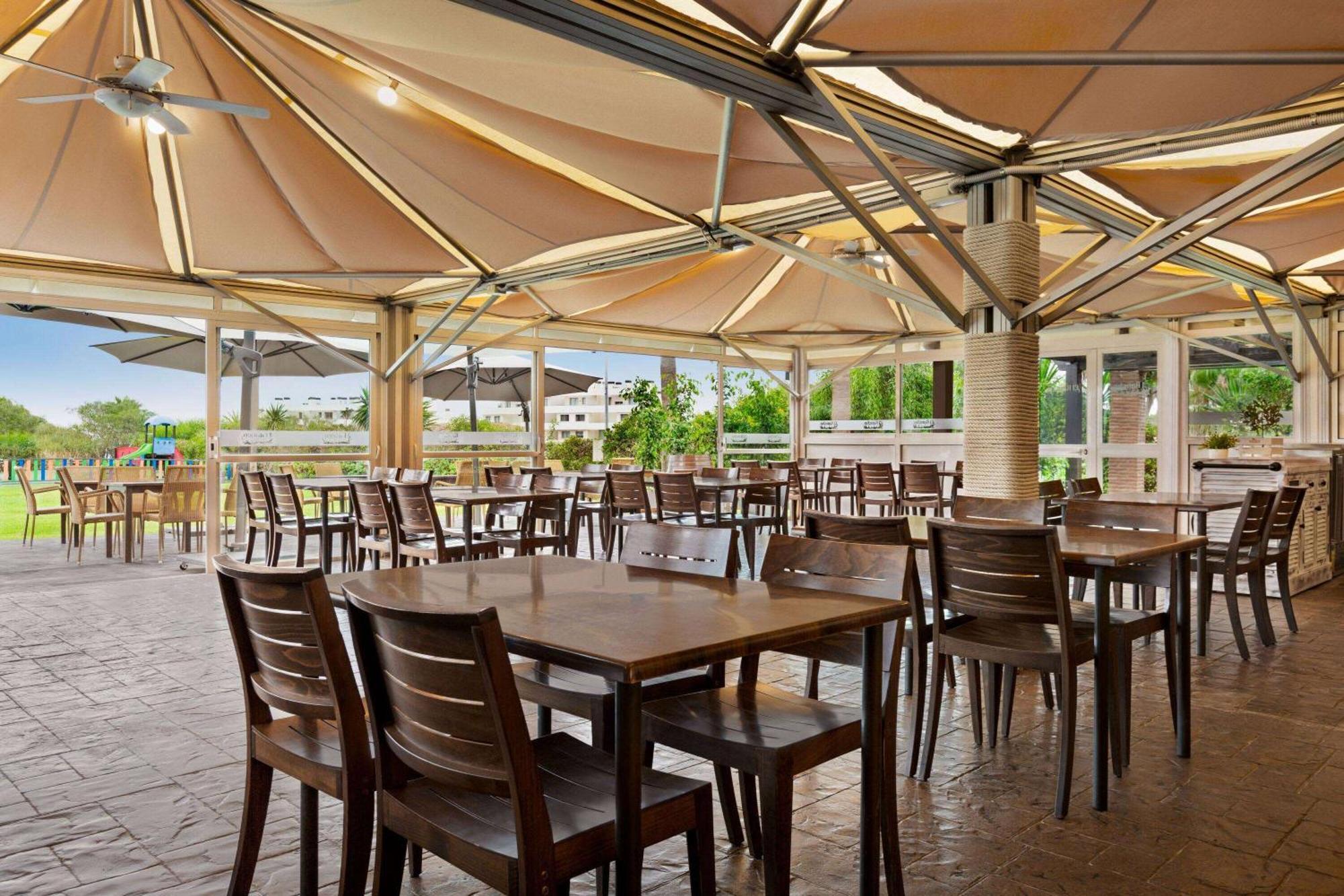 Апарт отель Wyndham Grand Costa Del Sol El Faro Экстерьер фото